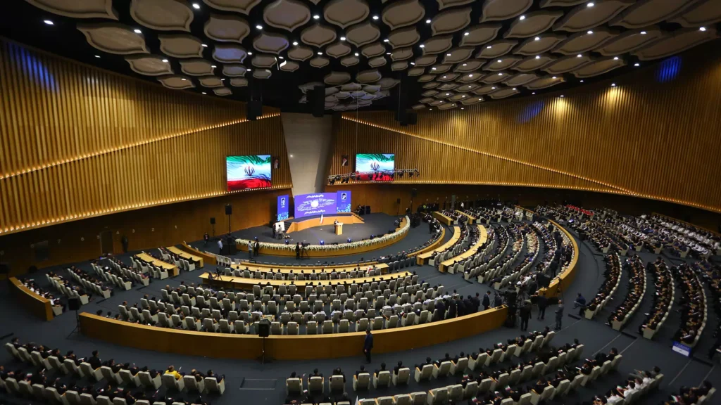 گزارش تصویری از افتتاحیه بیست‌و‌دومین مسابقات ملی مهارت ایران